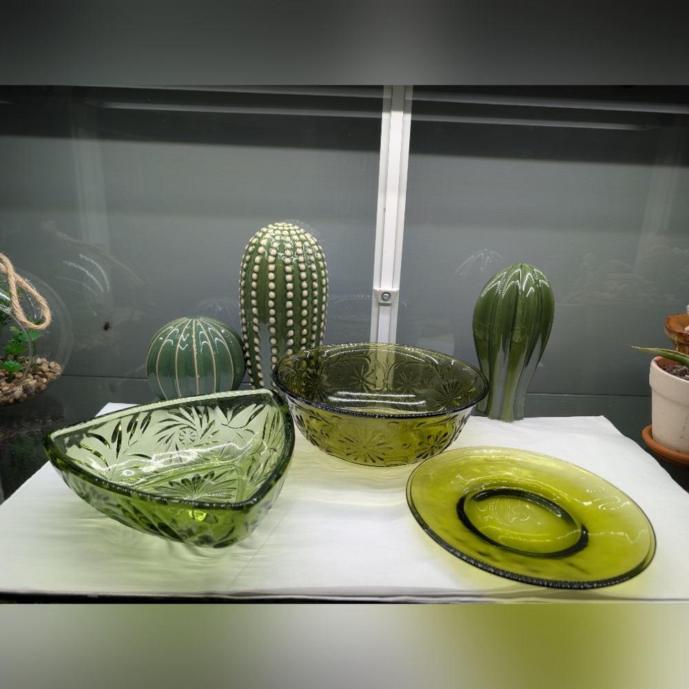 Vintage Green Decorative Glass Bowls -  Set Of 3